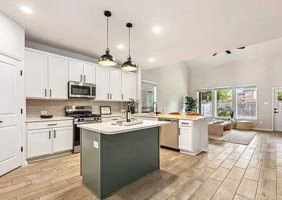 1707 Lawnside Rd - Photo 3 of 22