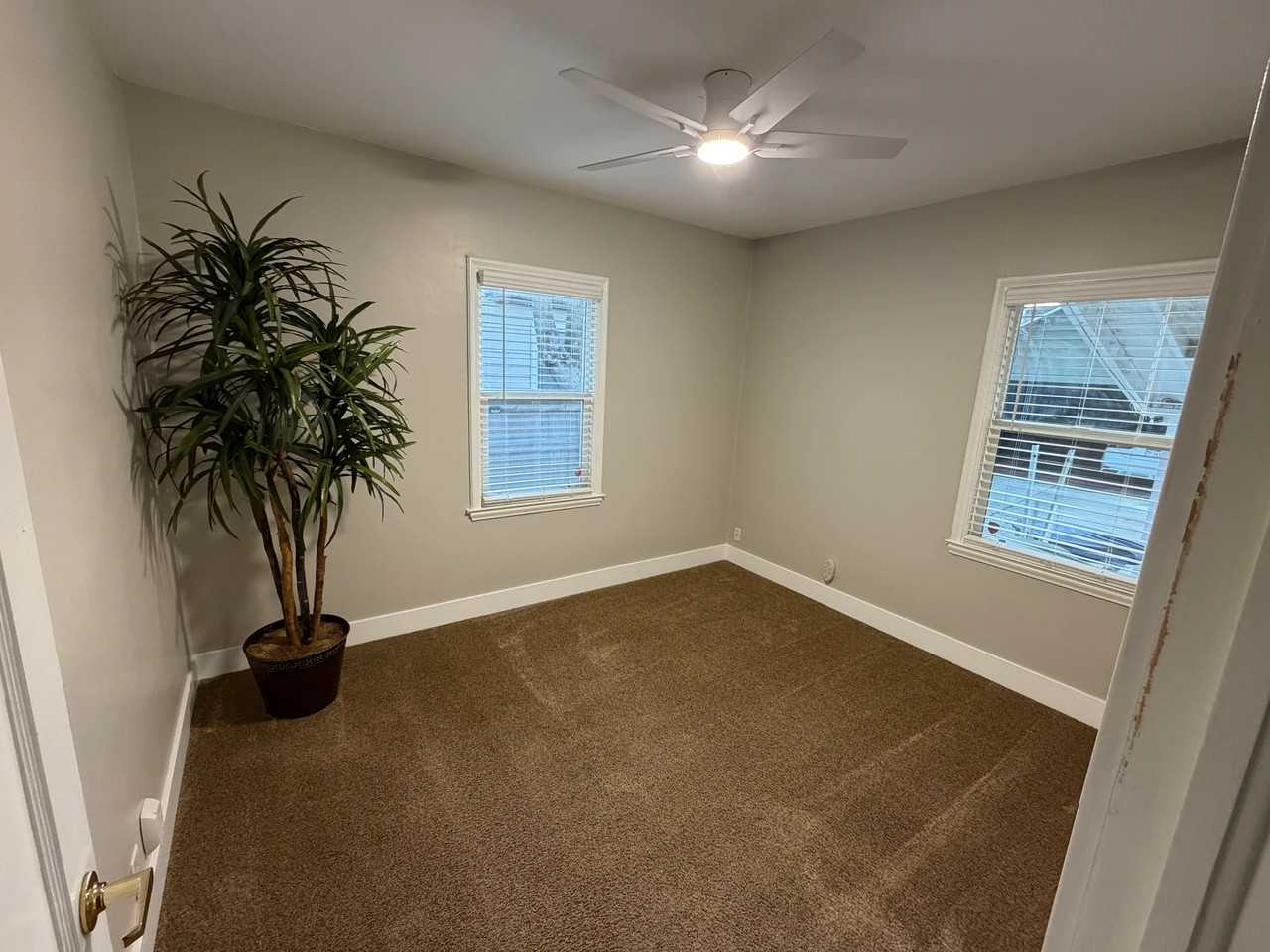 1874 E Ramona Ave - Photo 6 of 17