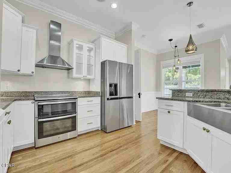 5434 Hopetown Ln - Photo 5 of 15