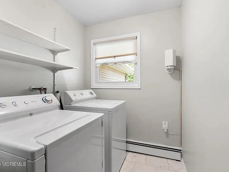 43 Freeport Ct - Photo 3 of 15