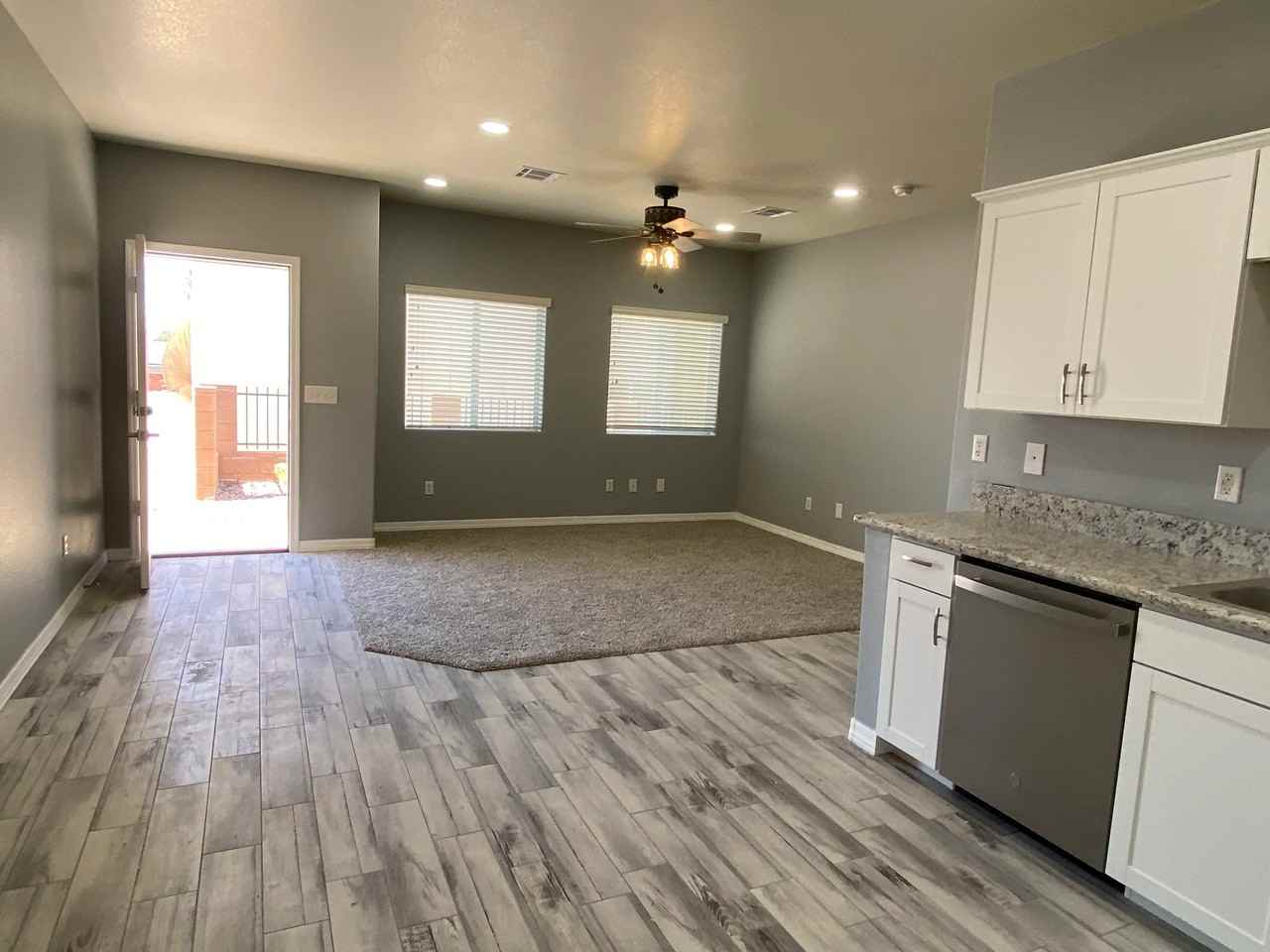 2699 Calle De Mercado - Photo 3 of 17