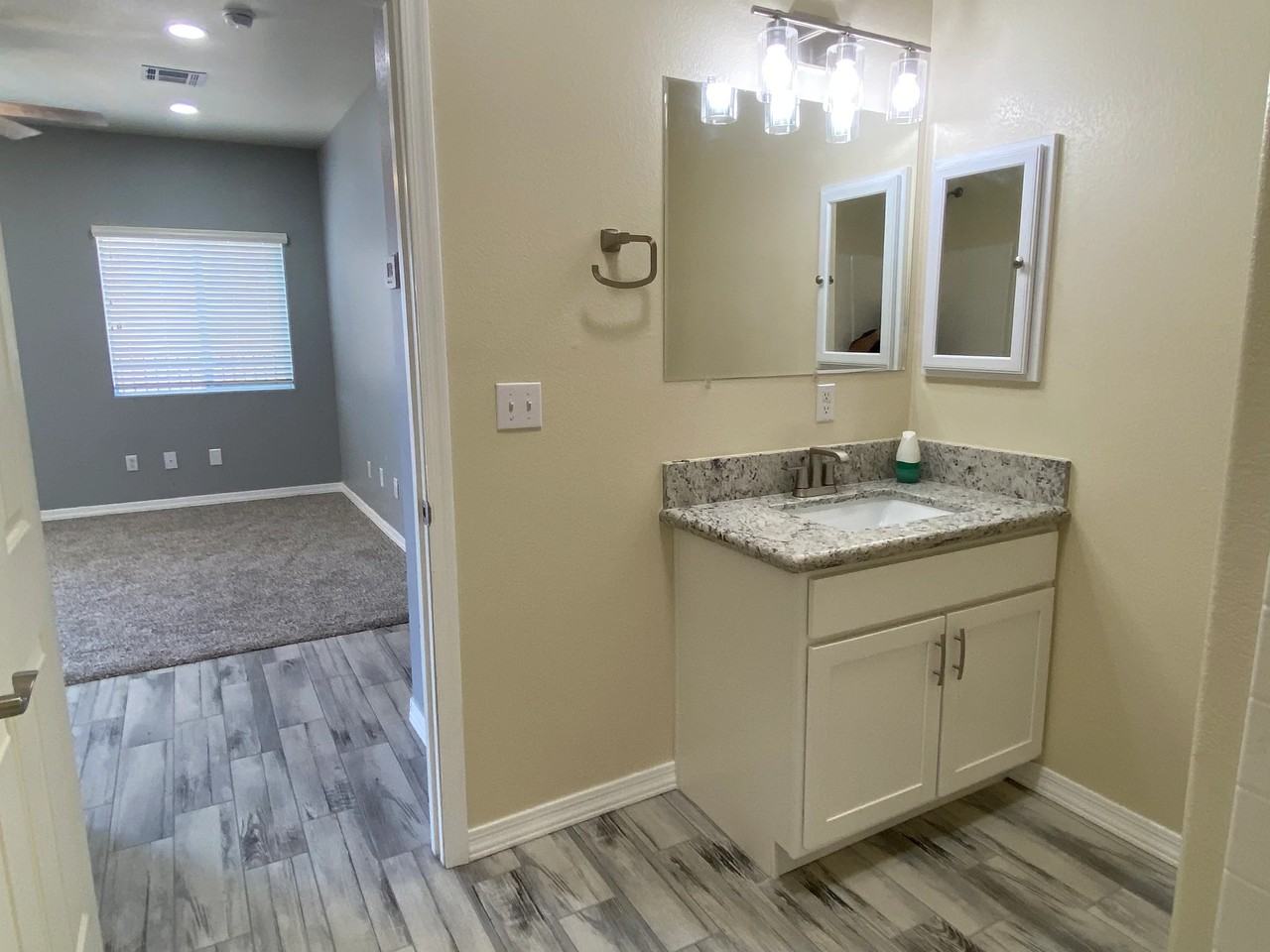 2699 Calle De Mercado - Photo 5 of 17