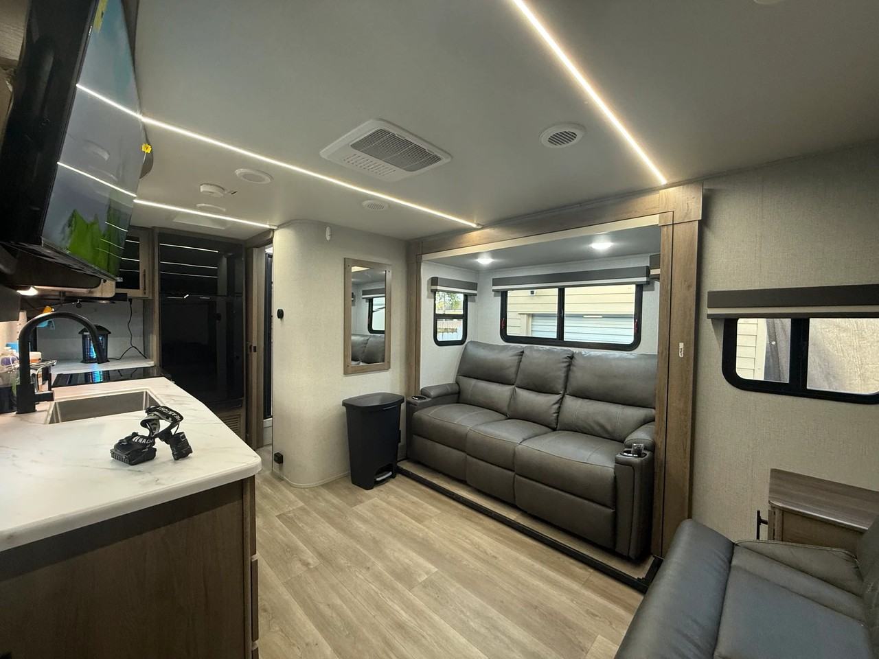 312 Fleming Ave #RV3 - Photo 7 of 14