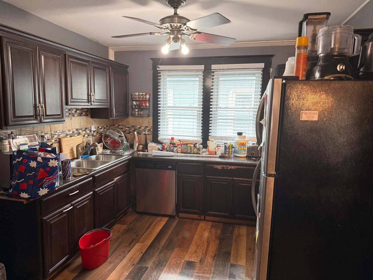 359 Colvin Ave - Photo 3 of 15