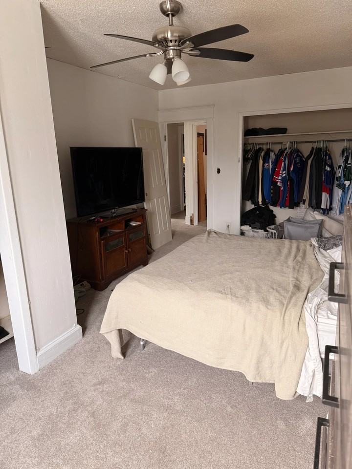 359 Colvin Ave - Photo 5 of 15