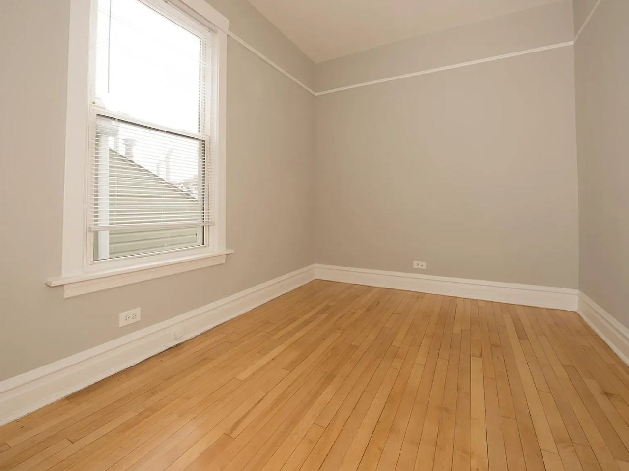 2940 N Allen Ave #2 - Photo 7 of 13