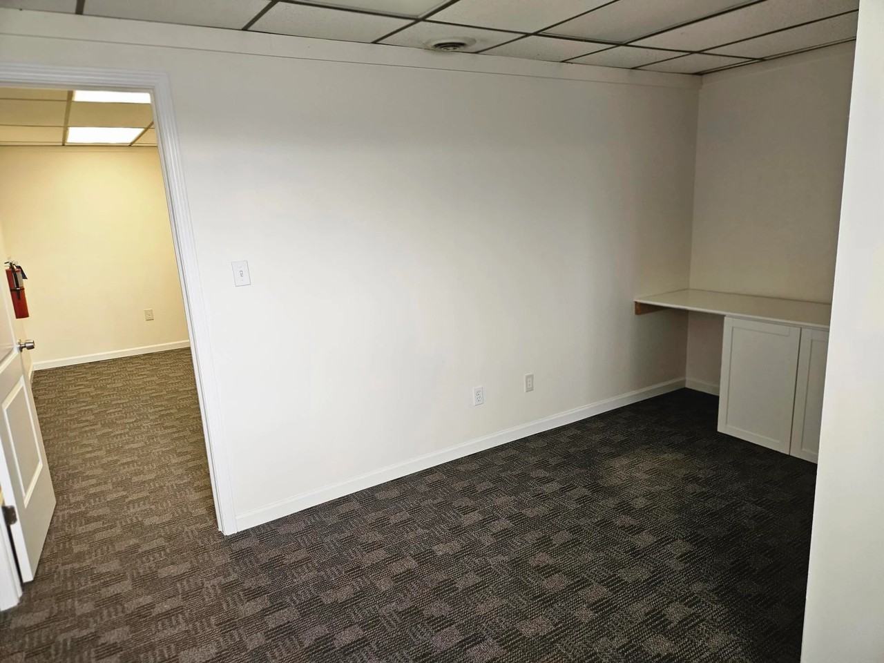 19 W Water St - Photo 6 of 12