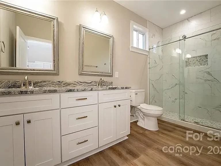 301 S Cloudman St - Photo 7 of 14