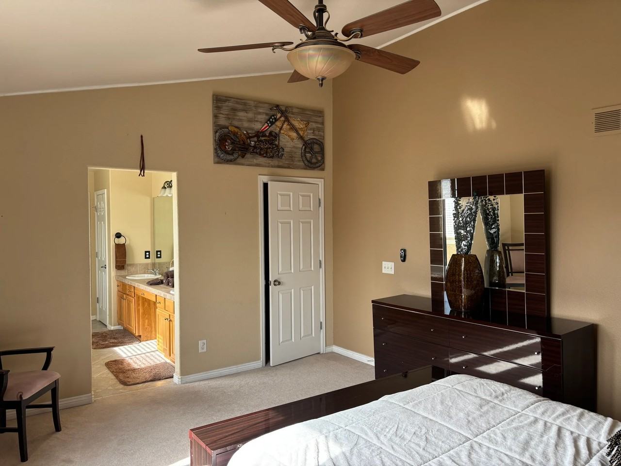 5816 Sunburst Ave #1 - Photo 2 of 19