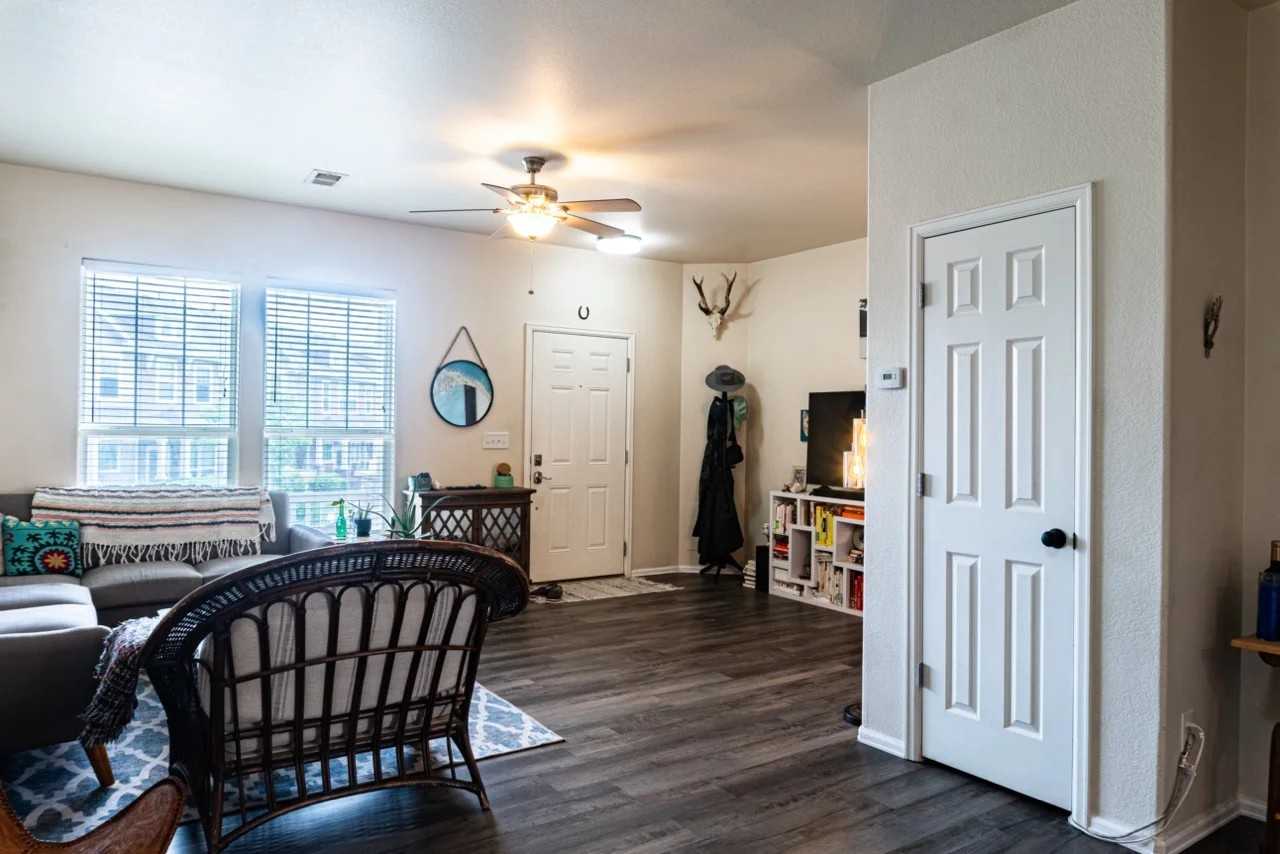 3477 Grey Owl Pt - Photo 5 of 20