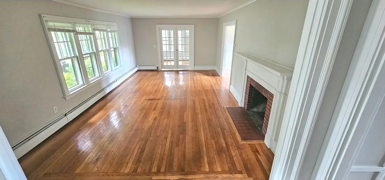 1634 Ella T Grasso Blvd - Photo 4 of 16