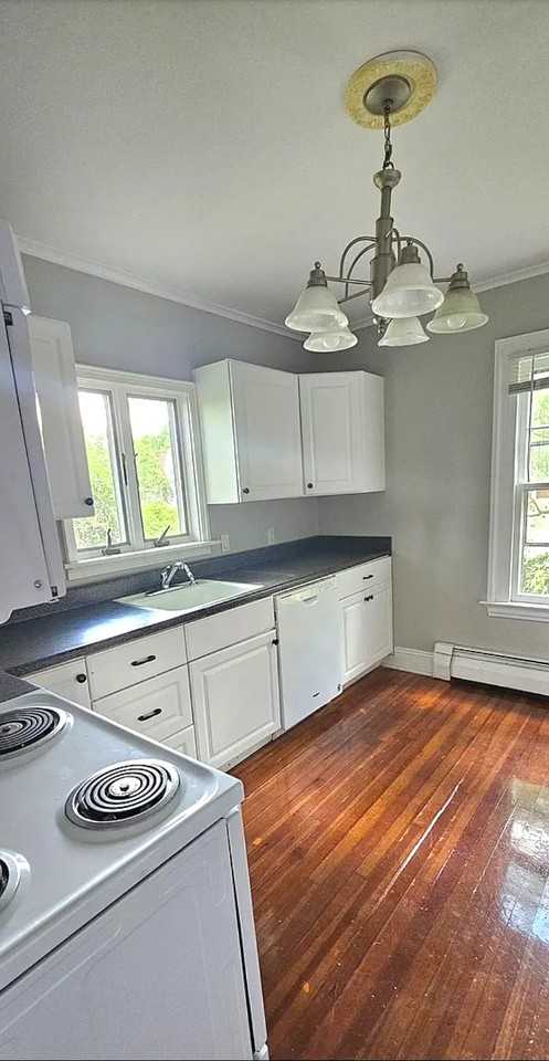 1634 Ella T Grasso Blvd - Photo 6 of 16