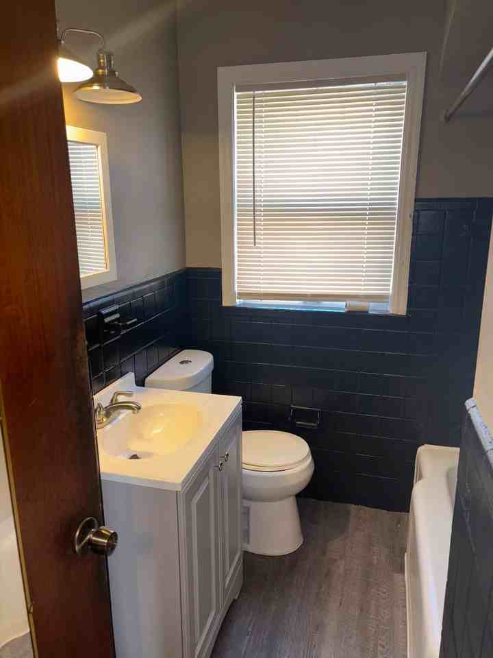 1534 Orchid Ave - Photo 4 of 10