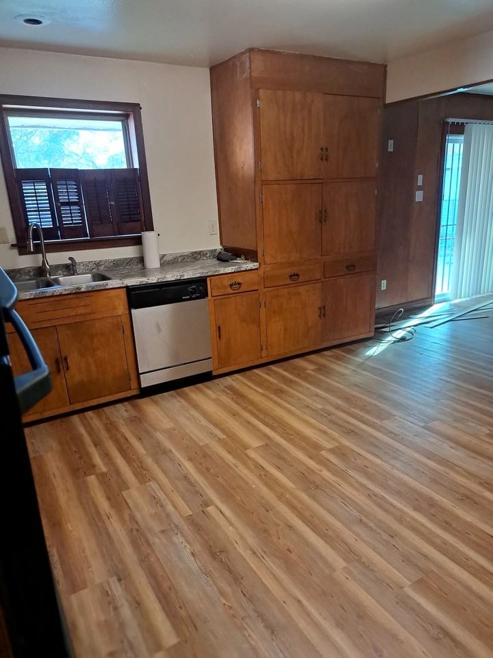 3212 38th St - Photo 6 of 6