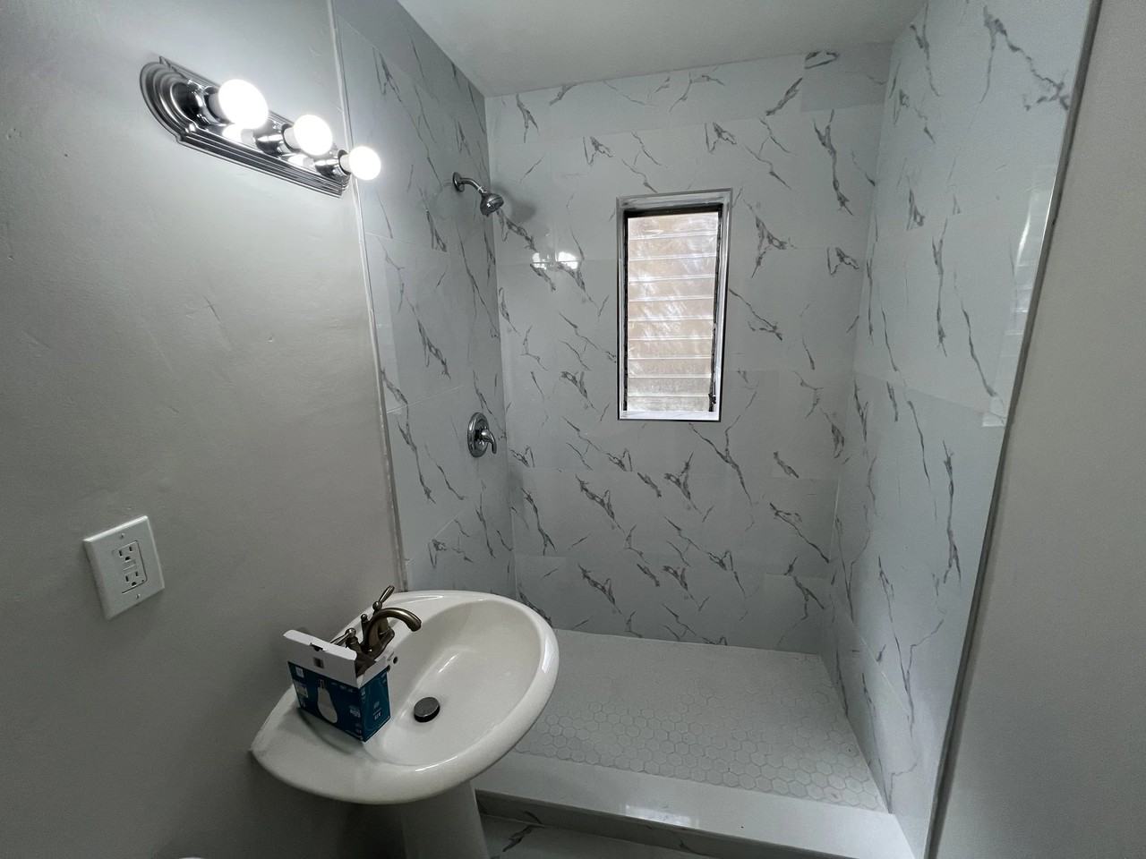 1622 N J St - Photo 7 of 20