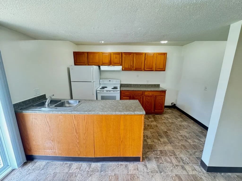 7301 Buckingham Dr #031 - Photo 2 of 15