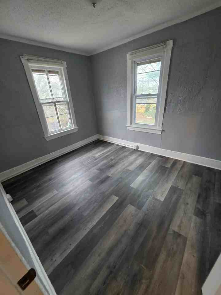 223 S 3rd St - Photo 5 of 11