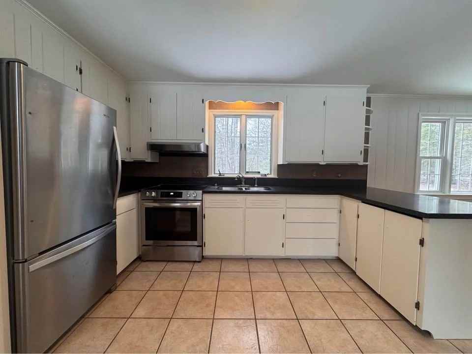 32 Morton Rd - Photo 3 of 20