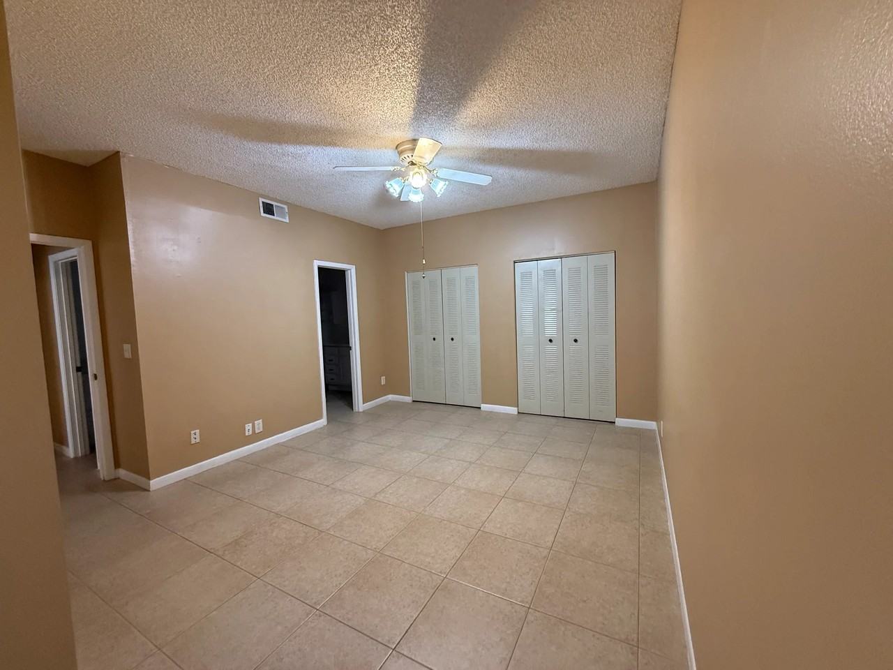 12121 Armenia Gables Cir - Photo 5 of 20