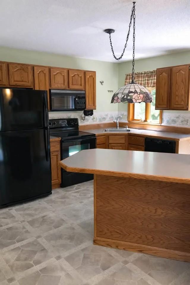 43 Johnson Rd - Photo 5 of 19