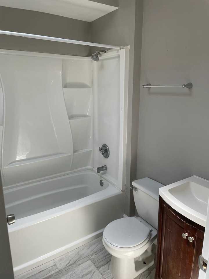 1508 E 28th St - Photo 7 of 12