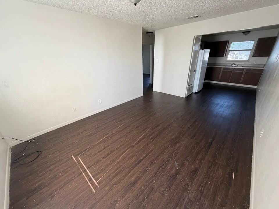 200 S Mott St #10 - Photo 3 of 6