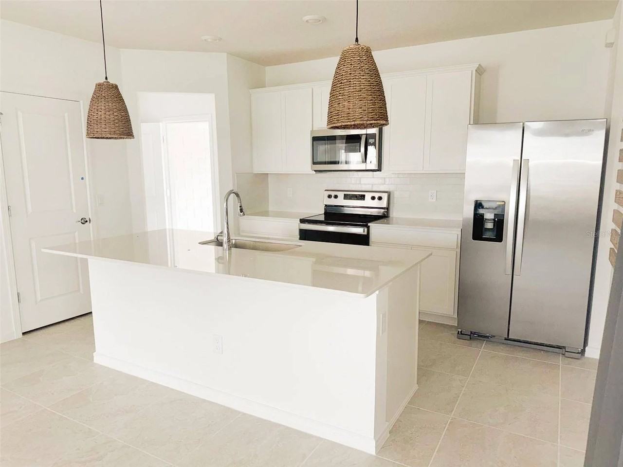 1889 Summer Serenity Dr - Photo 3 of 19