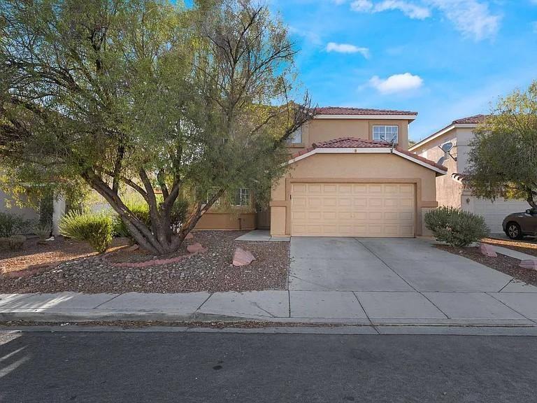 5021 Drifting Pebble St - Photo 2 of 11