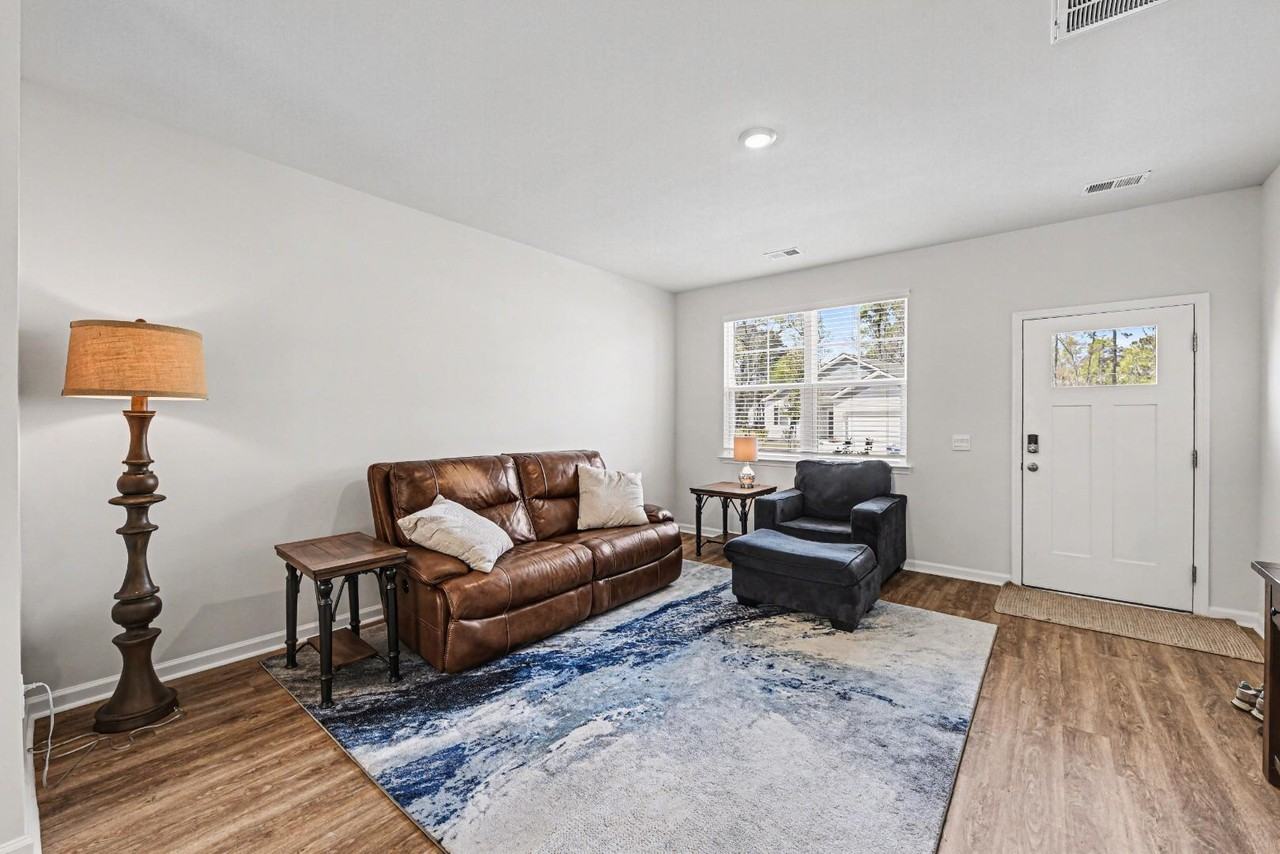 8859 Shovelnose Ct - Photo 6 of 13