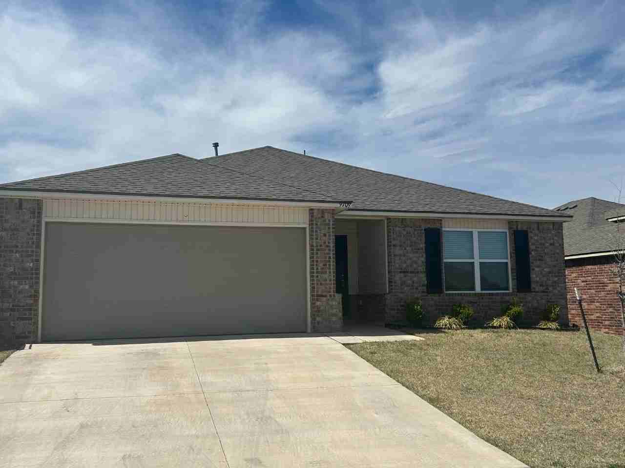 9709 Laredo Ln - Photo 2 of 20