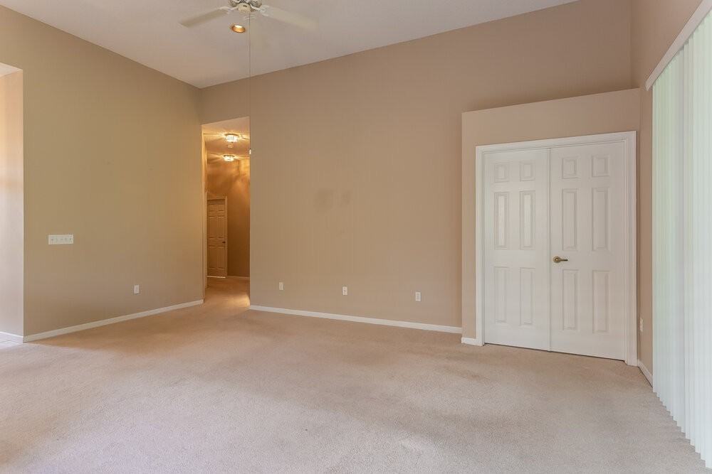 13542 Weyburne Dr - Photo 3 of 13