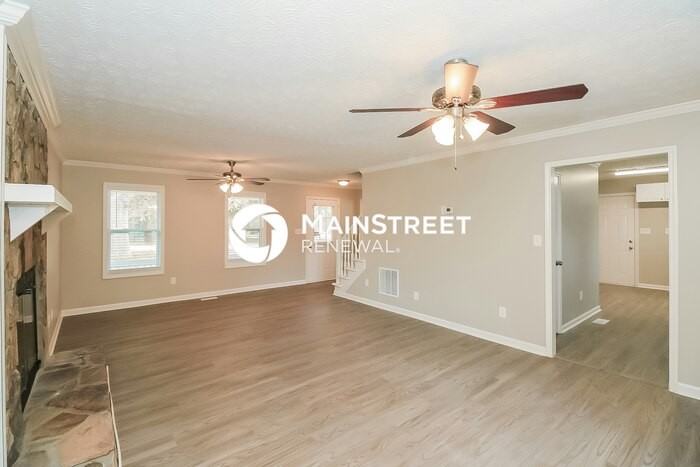 115 Anna Ave - Photo 6 of 17