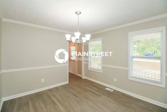 115 Anna Ave - Photo 7 of 17