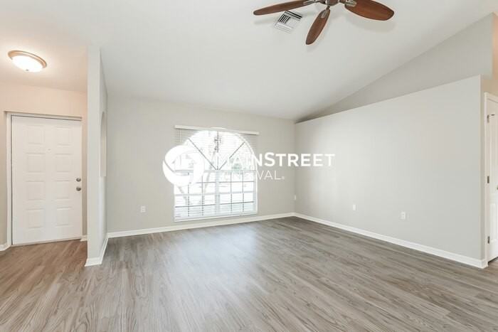 9100 Caloosa Rd - Photo 2 of 16