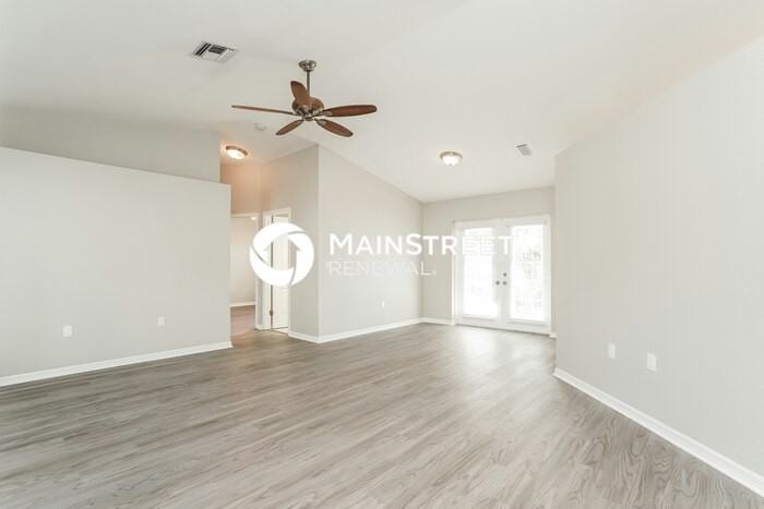 9100 Caloosa Rd - Photo 4 of 16