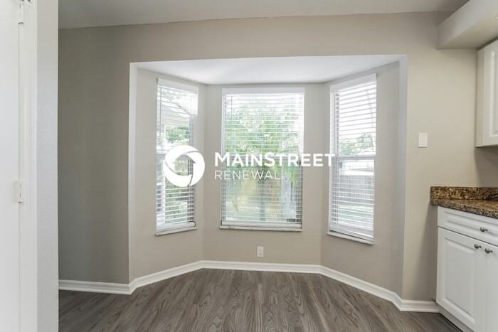 9100 Caloosa Rd - Photo 5 of 16