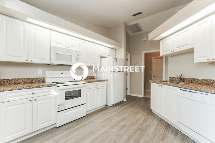 9100 Caloosa Rd - Photo 7 of 16