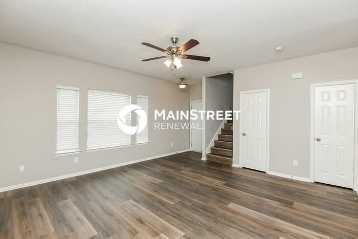 105 Callender Dr - Photo 5 of 17