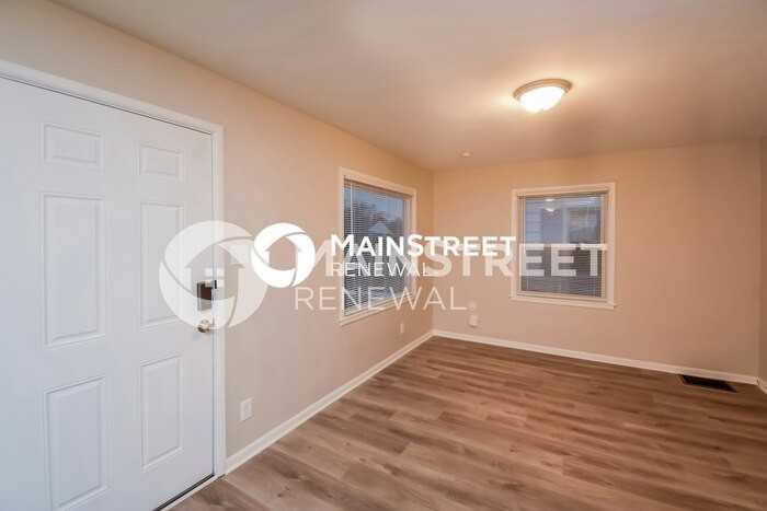 5234 E 20th St - Photo 6 of 17