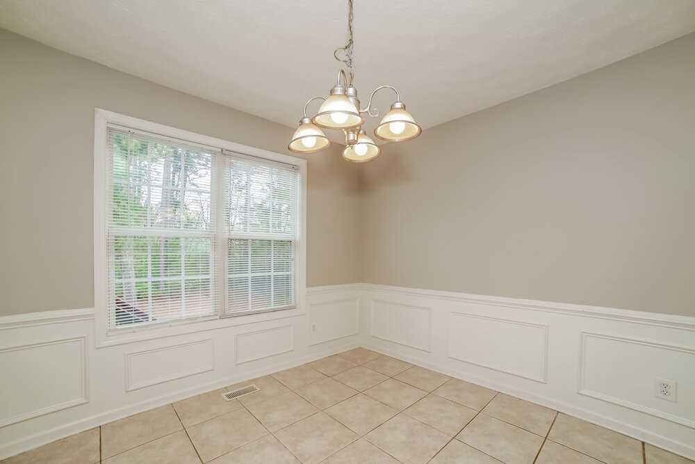 124 S Winds Dr - Photo 6 of 17