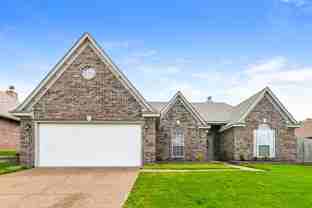 4874 Phipps Dr - Photo 1 of 1