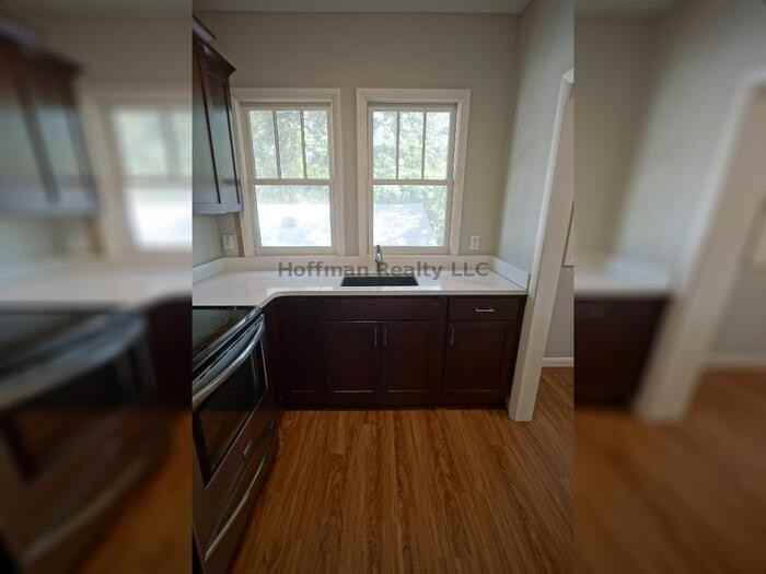 1901 W Bristol Ave #B - Photo 5 of 12