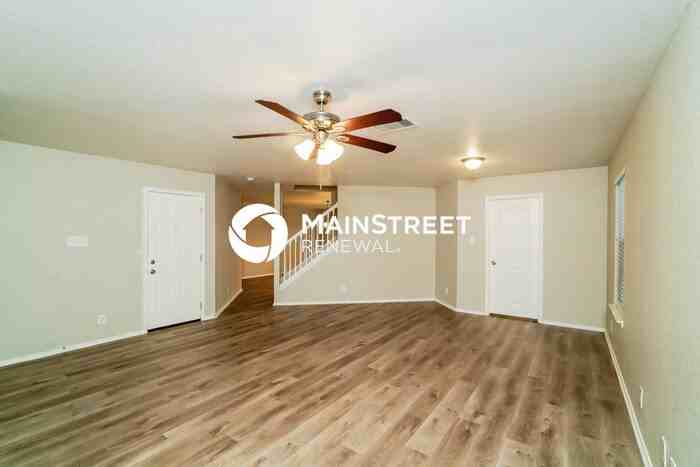 8911 Nature Trl - Photo 5 of 17