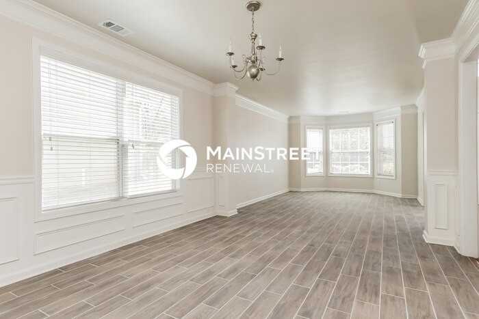 304 Hawken Trl - Photo 7 of 18