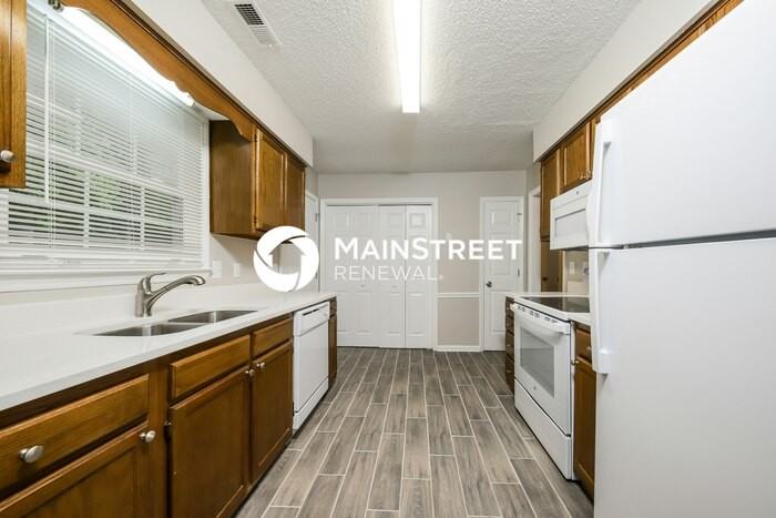 1609 Bridgton Rd - Photo 7 of 17