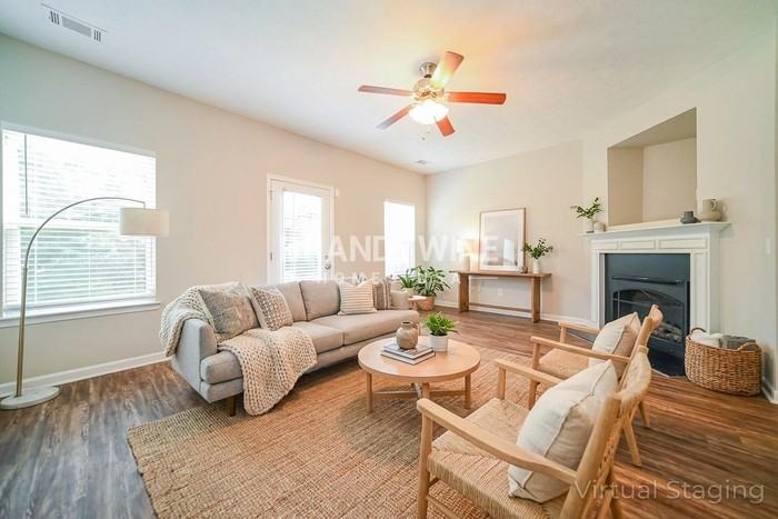 2373 Bigwood Trl - Photo 3 of 19
