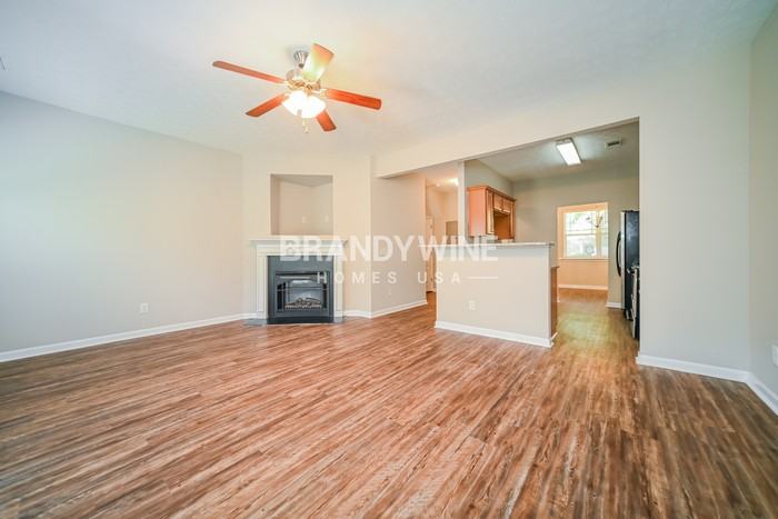 2373 Bigwood Trl - Photo 5 of 19