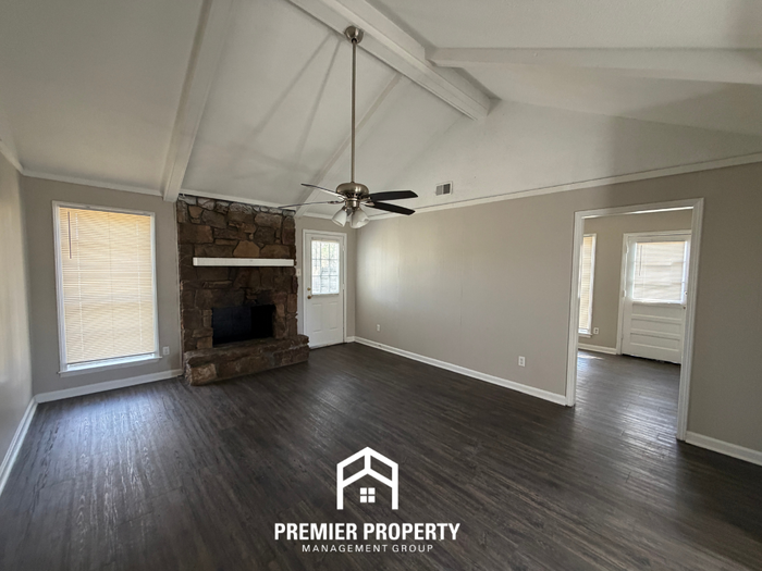 7144 Tulip Trail Dr - Photo 2 of 19