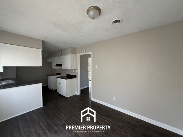 7144 Tulip Trail Dr - Photo 4 of 19