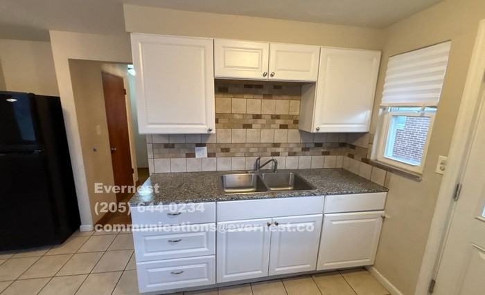 3515 Eakin Rd - Photo 3 of 12